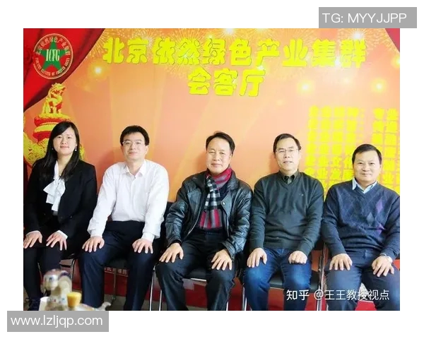 成都羽毛球队与武汉羽毛球队赛后复盘分析意识与战术的深度探讨 成都羽毛球队与武汉羽毛球队赛后复盘分析意识与战术的深度探讨