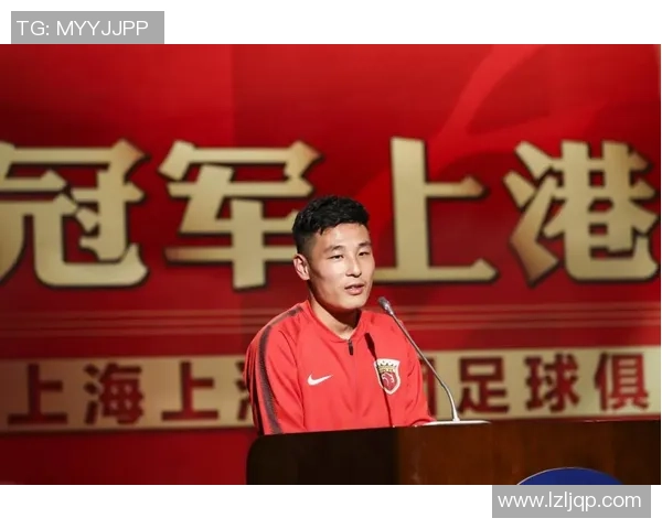 张强专访：从青涩少年到足球巨星的心路历程回顾