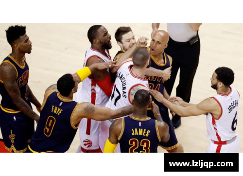 NBA球员激烈冲突现场：场外火药味弥漫，裁判难以控场